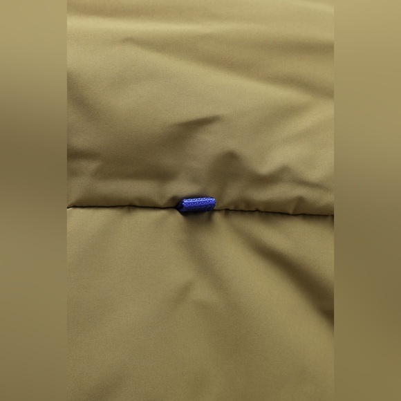 Chicago Puffer Jacket - Golden Leaf | Embassy - Picture 6 of 8